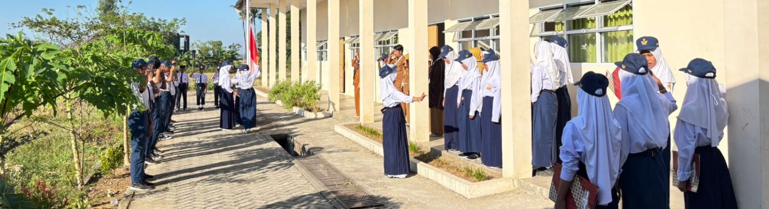 SMP NEGERI MARADEKAYA